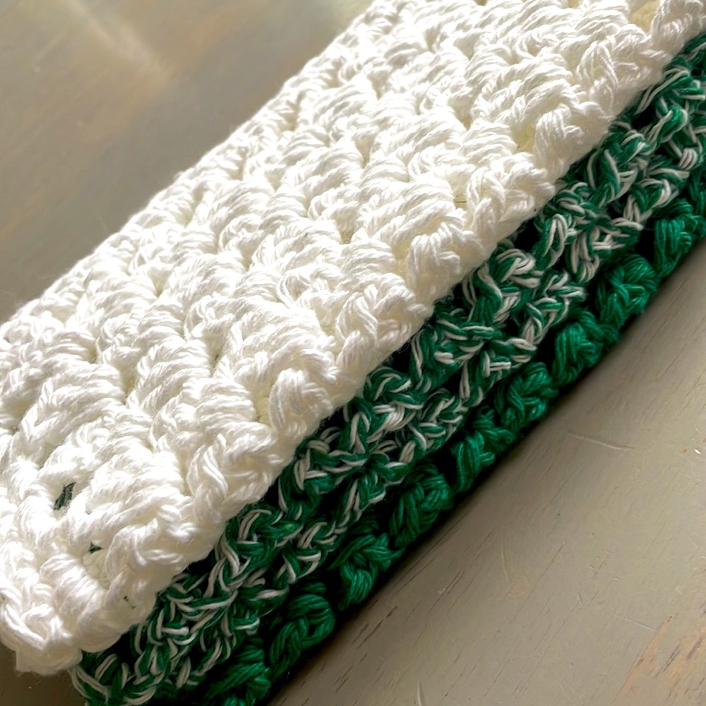 4 Hand Crocheted Washcloth Dishcloths - 100% Cotton - Picture 3 of 8
